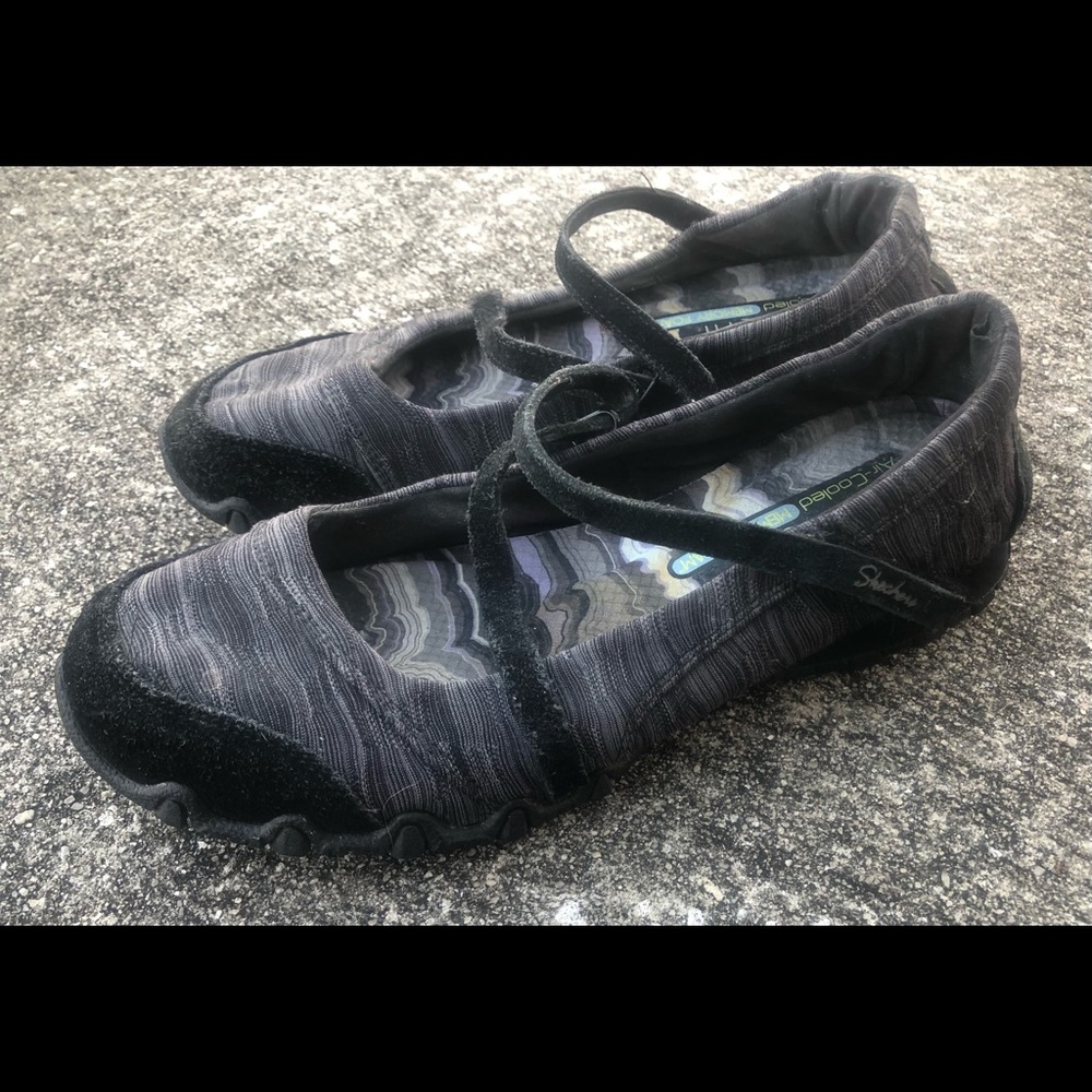 Women Skechers size 7.5